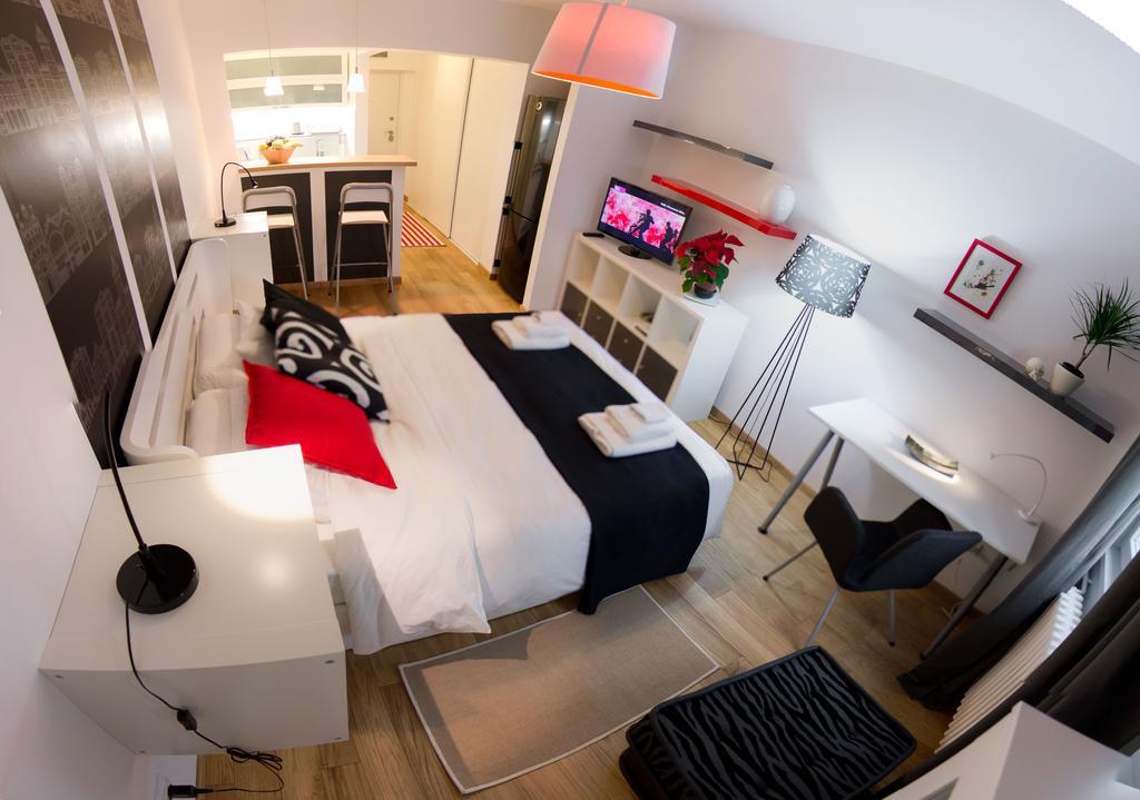 Apartment Madera Belgrado Esterno foto